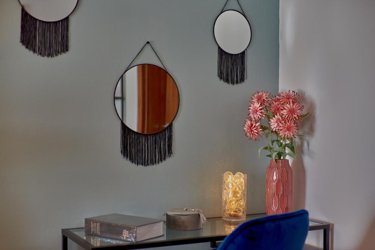 Stylish Place In The Heart Of Kluż-Napoka Zewnętrze zdjęcie